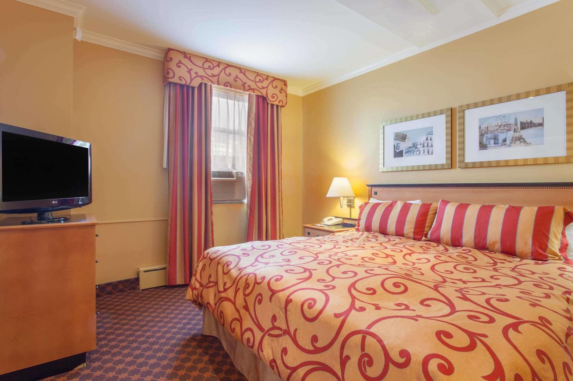 Howard Johnson By Wyndham Vancouver Downtown Esterno foto
