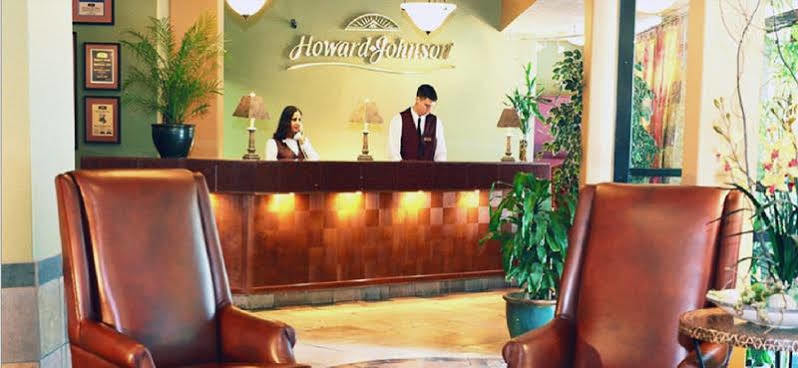 Howard Johnson By Wyndham Vancouver Downtown Esterno foto